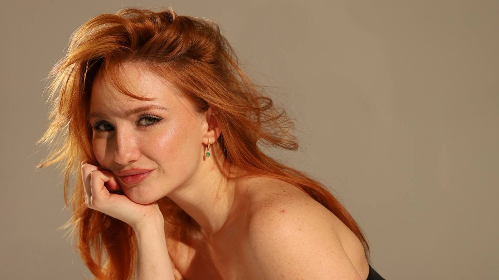 AlbertaCorrell erotic portrait