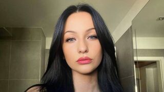 Kostenlos Nackt NaomiBlakes