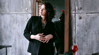 Kostenlos Nackt MayaBirdwell