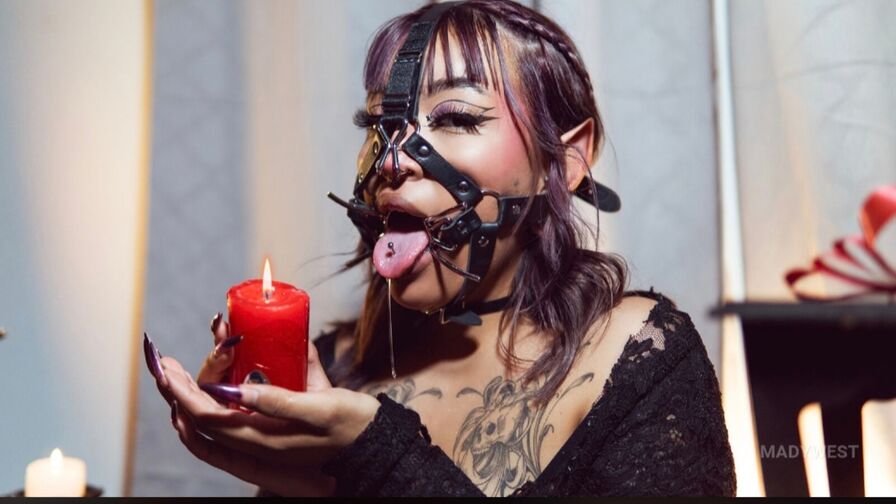 MadyWestt – Female | She Tabe