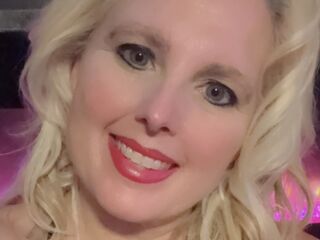 Lisanix Voyeur live cams