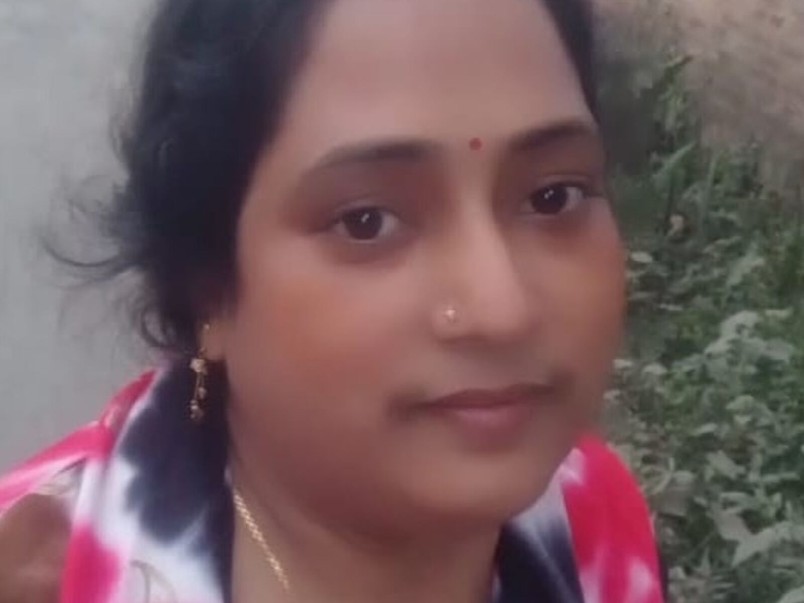 Live cam for RiyaSen