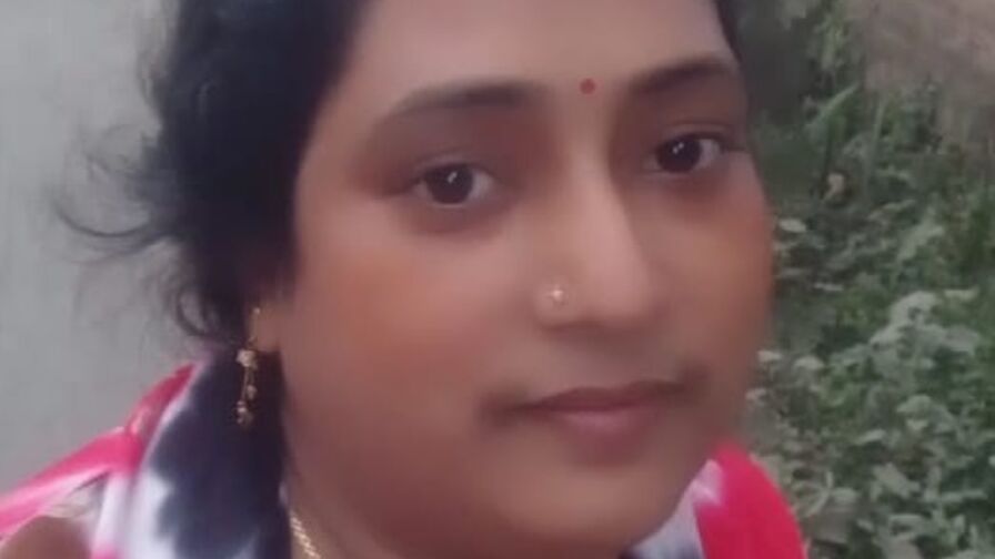 Live Sex Chat with RiyaSen