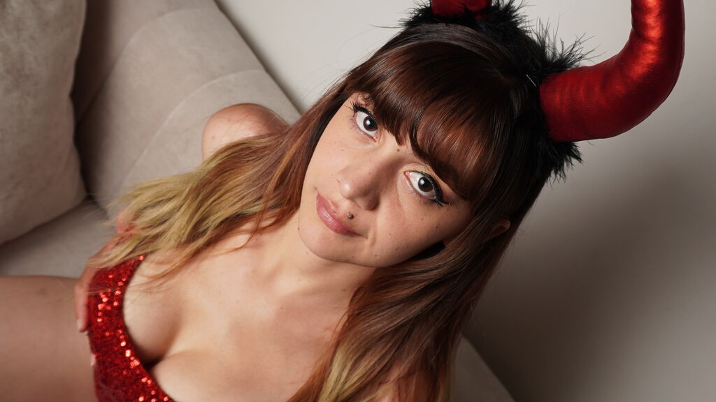 RossBlue live cam model at LiveJasmin
