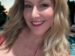 EllaSophiaNoir Budget Sex Chat