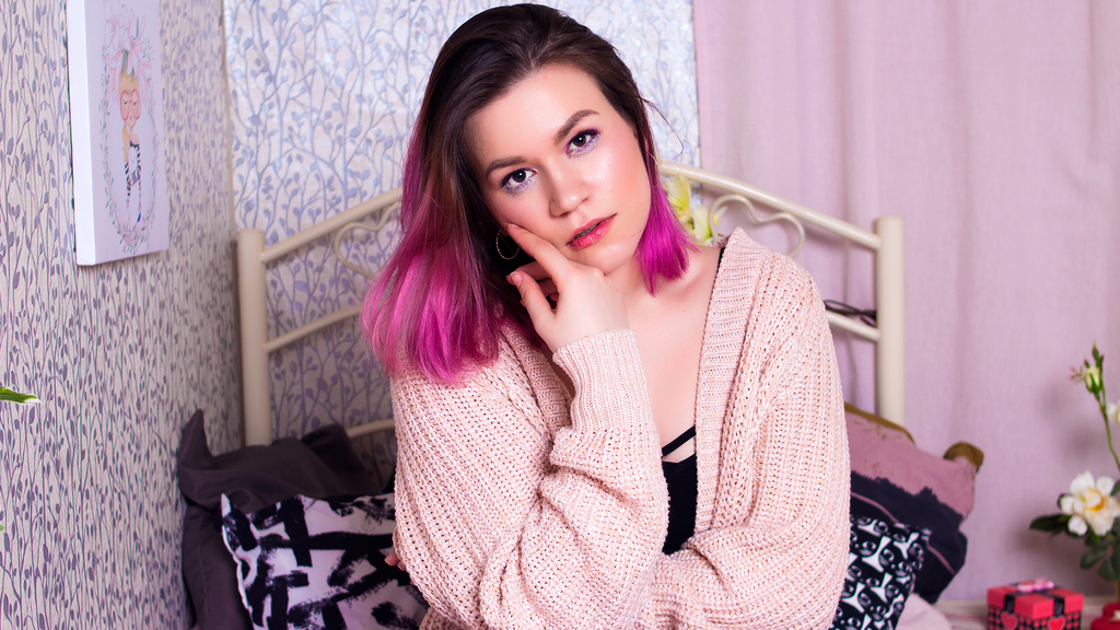 EuphoriaShine webcam show