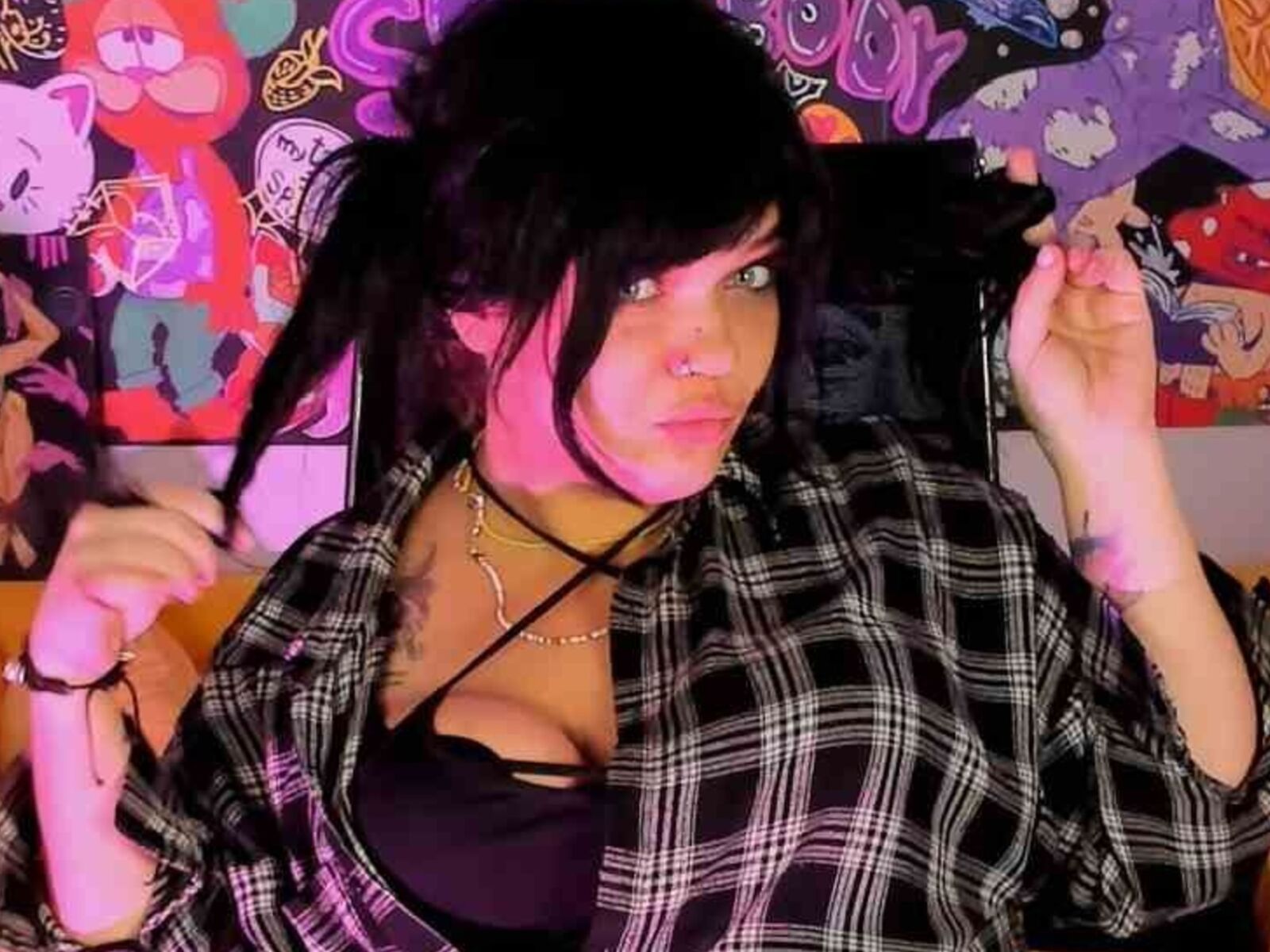 Live cam for MaryHarrys