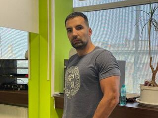 porn cam GianniLeo