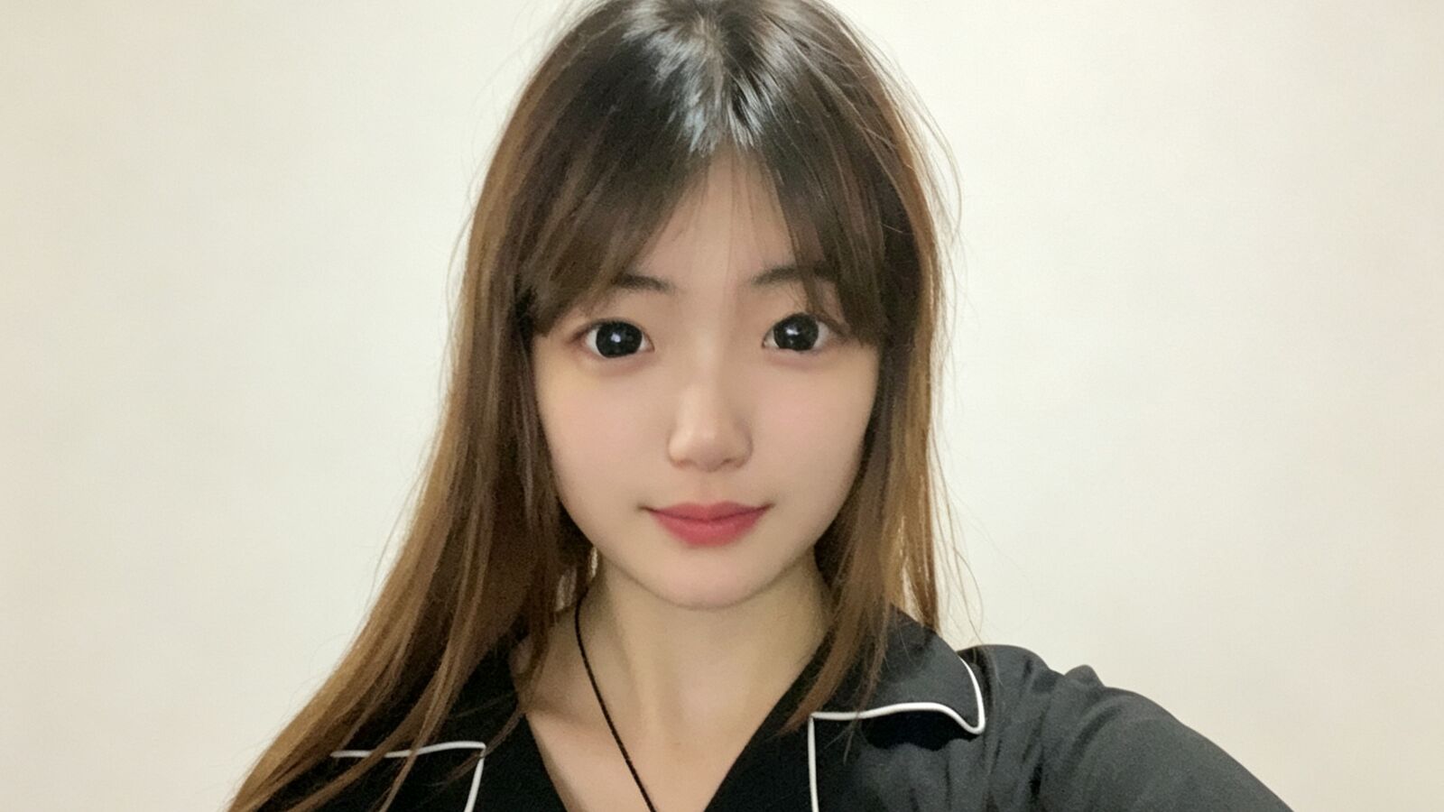 ClaraHui erotic portrait