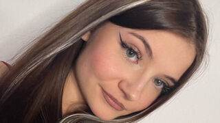 MayRollins live streaming girl cam