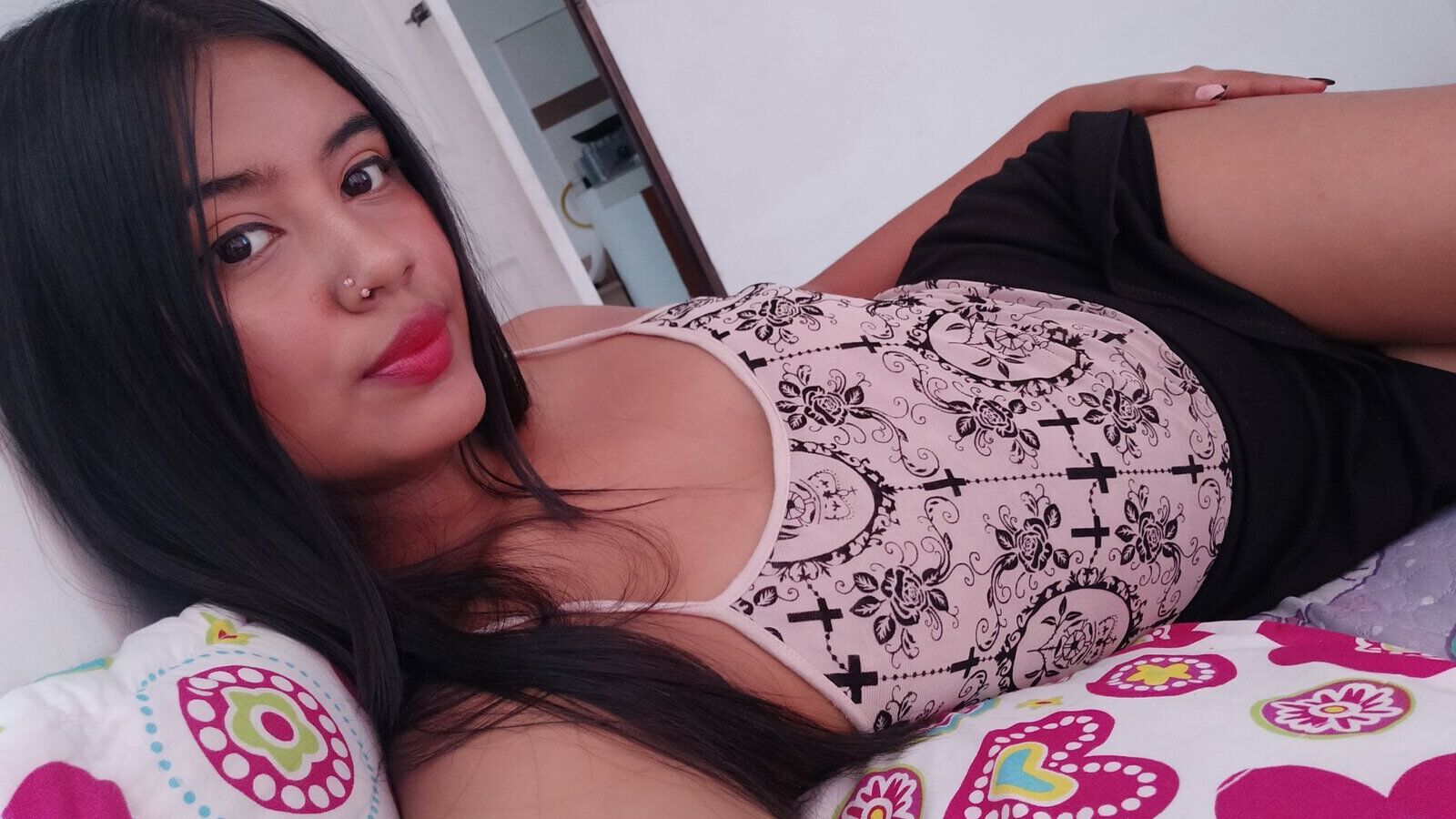 PaulinaBloson erotic portrait