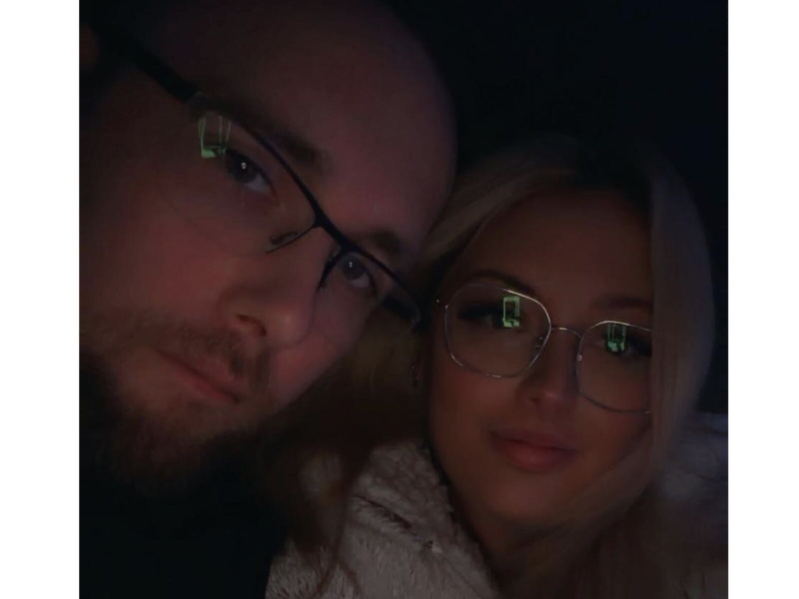 Live cam for MarieMike