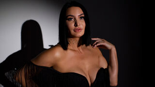 SherLisse free chat webcam girl