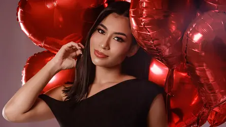 LiaValtori's chat room