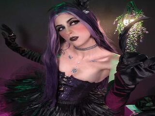 Missameliacblack]