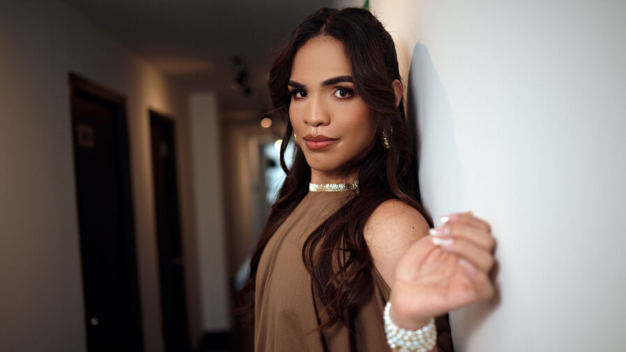 Watch AbrilFox live on Amateur Blogger🎉