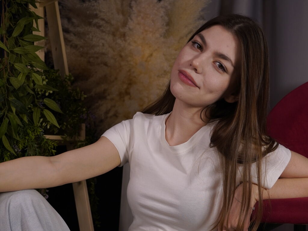 IvyCharnoski LiveJasmin webcam model photo