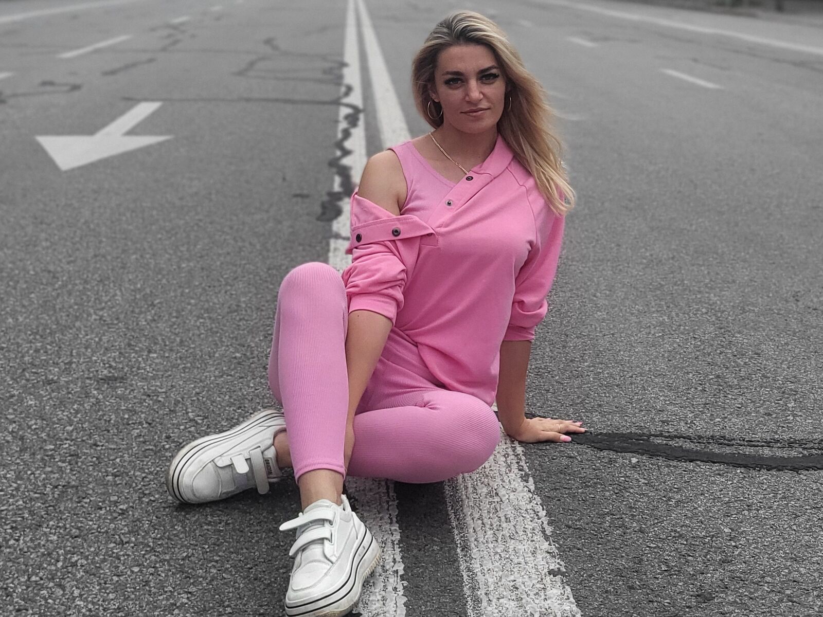 Live cam for MargoRezon