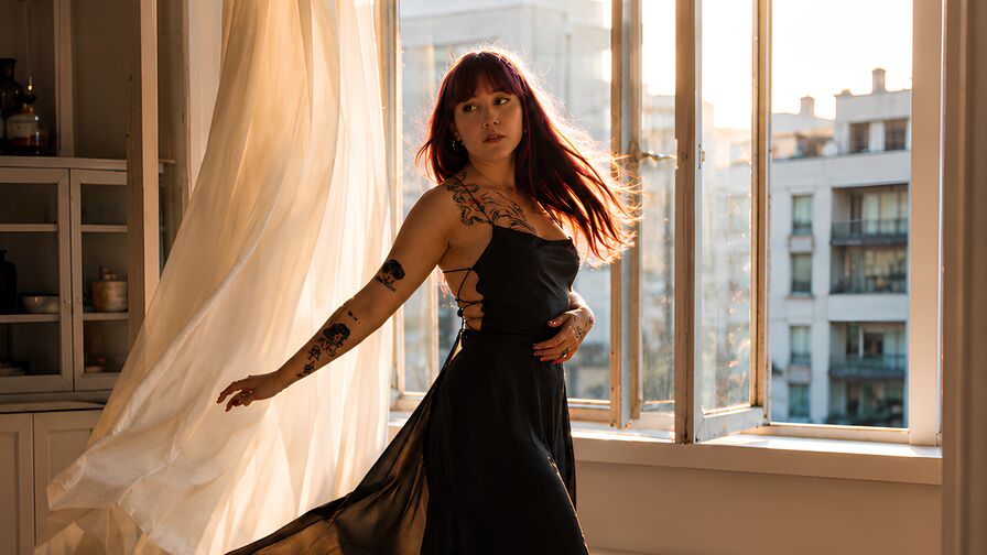 Discover KateDark VIP show