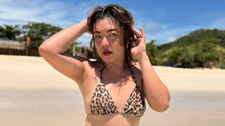Watch AubreyGarcia live on Amateur Porn