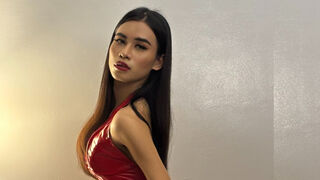 LucineSebastian Live Webcam on LiveJasmin