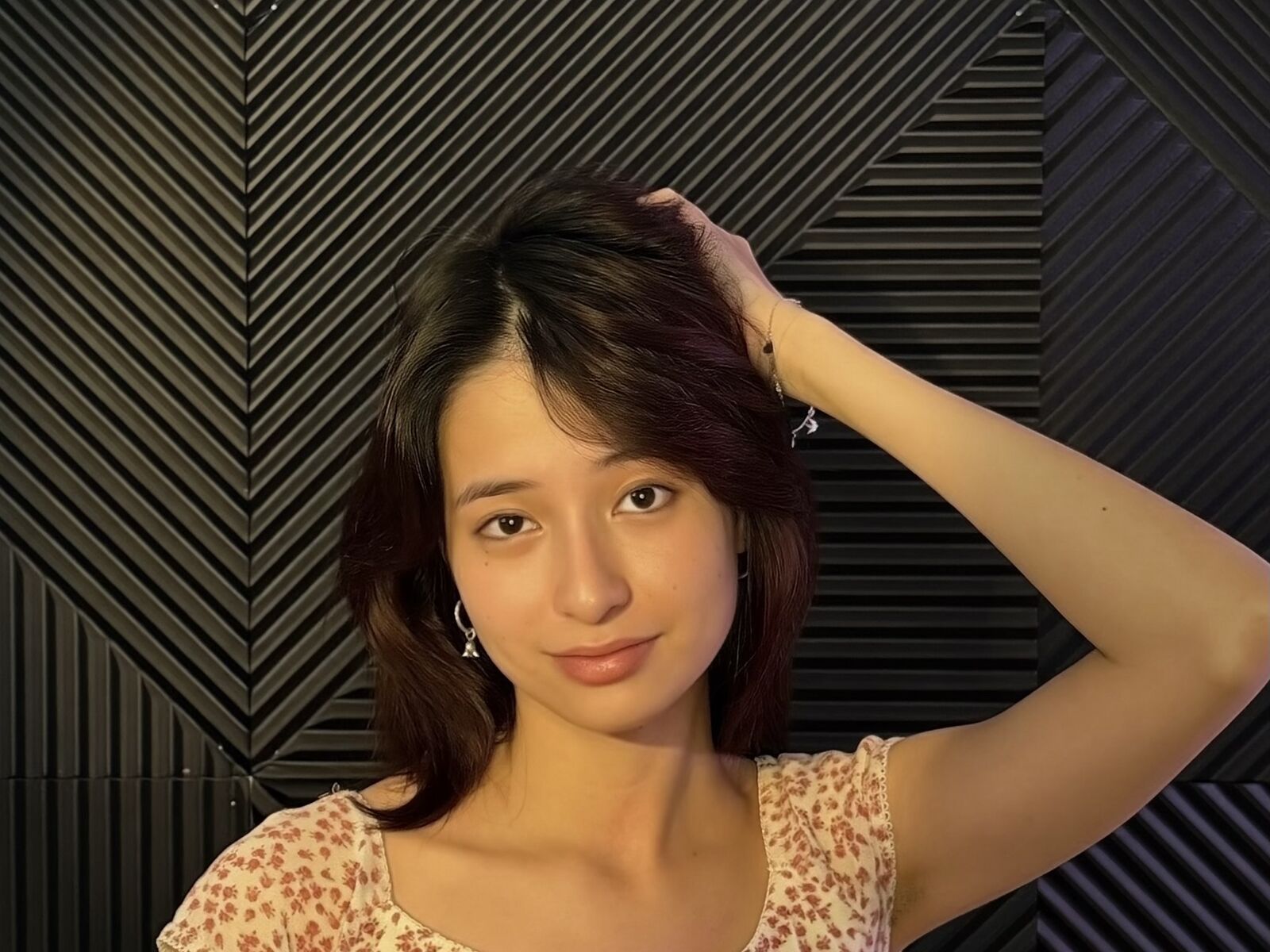 Live cam for JoyFostery