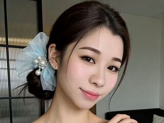 QinWeiwei live on LiveJasmin
