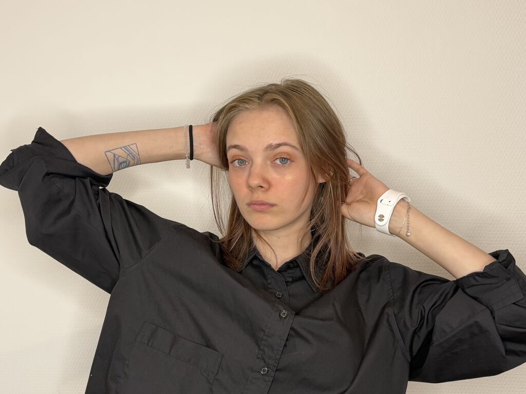 SunniBanderas adult streaming profile photo
