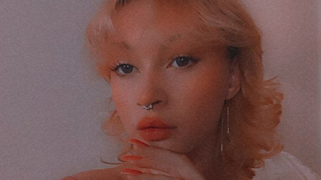 EfieFrye Live Chat on LiveJasmin