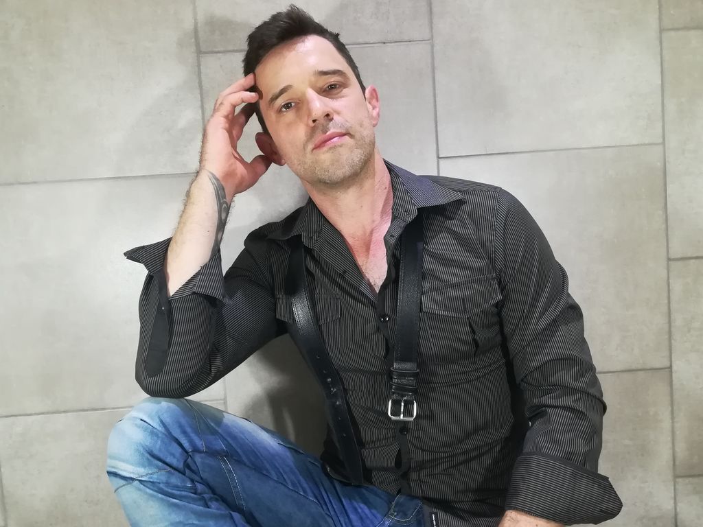 DeonEllis LiveJasmin cam profile photo