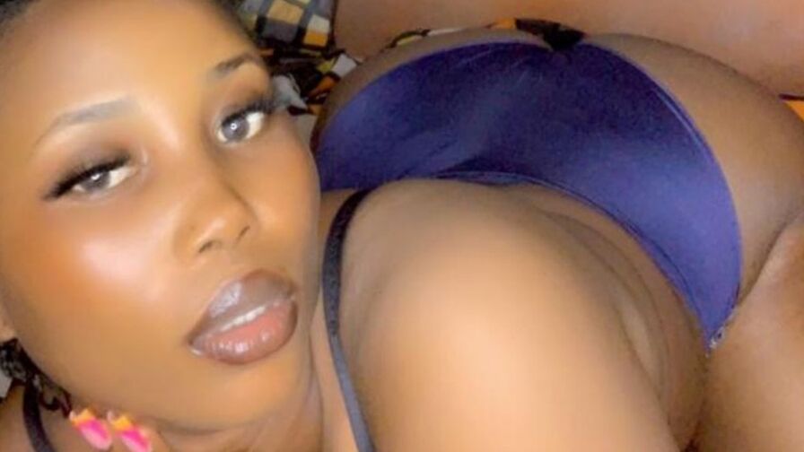 Watch AnnyBricks on HQFuckTube.com