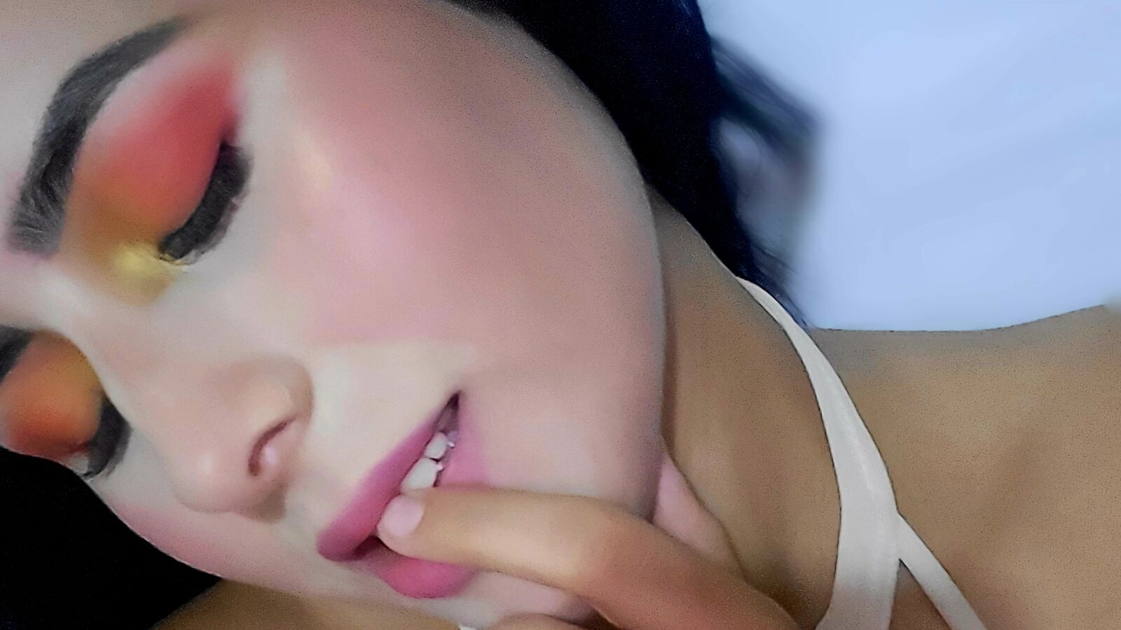 AriianaWilliams glamour portrait