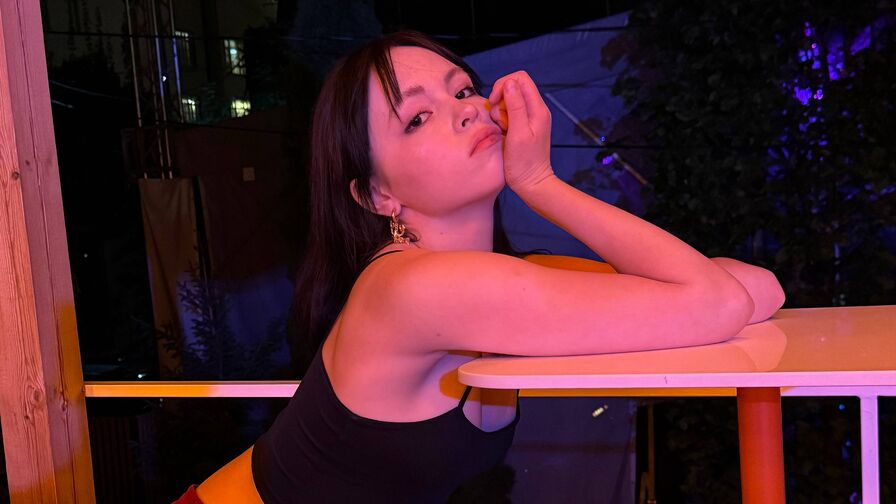 Watch LalaLilith live on Jasminedc