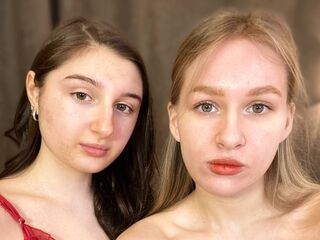 FloraAndLora Live cam chat