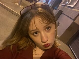 MayaFoxe