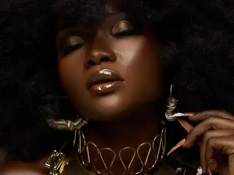 Chat with LalahEmrald