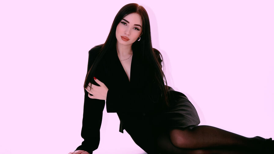Watch ArianaPurr live on Free Webcamz