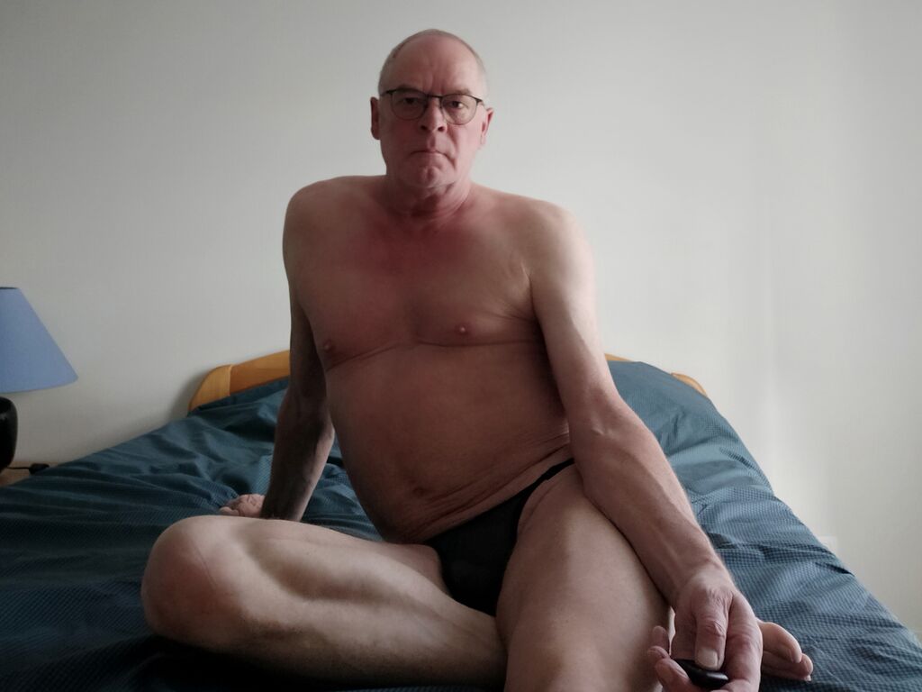 Preview of eliojames