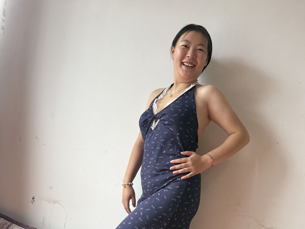 LouisaZhong