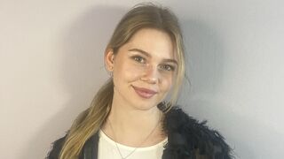 LiaMotzer Live Webcam on LiveJasmin