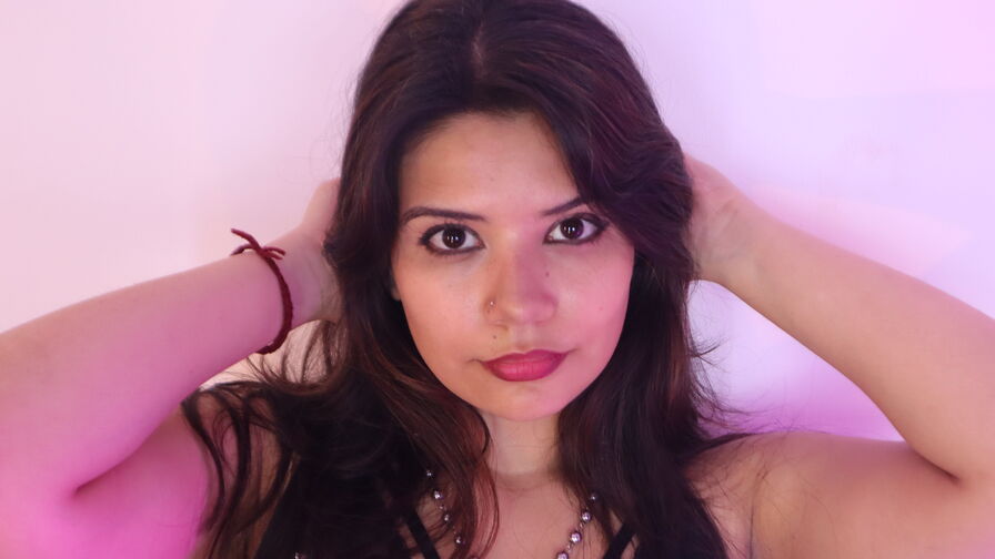 Engage with LinndaFlorez Live