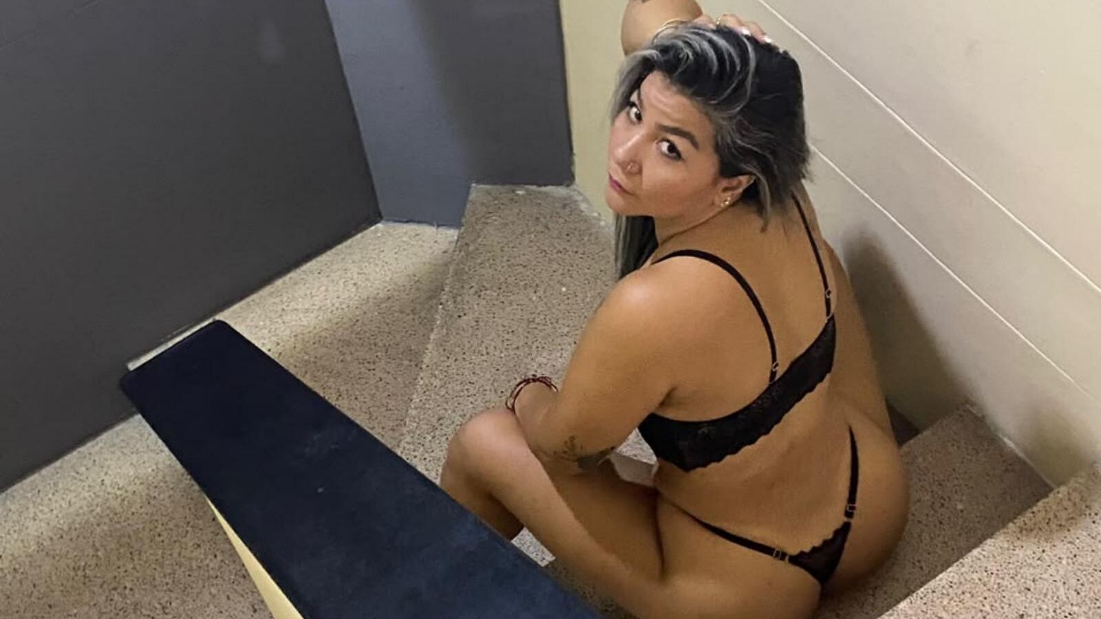 JessMontes erotic portrait