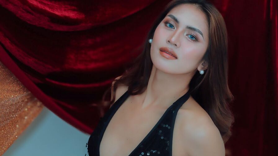 JulliaSanchez's Premium Pictures and Videos