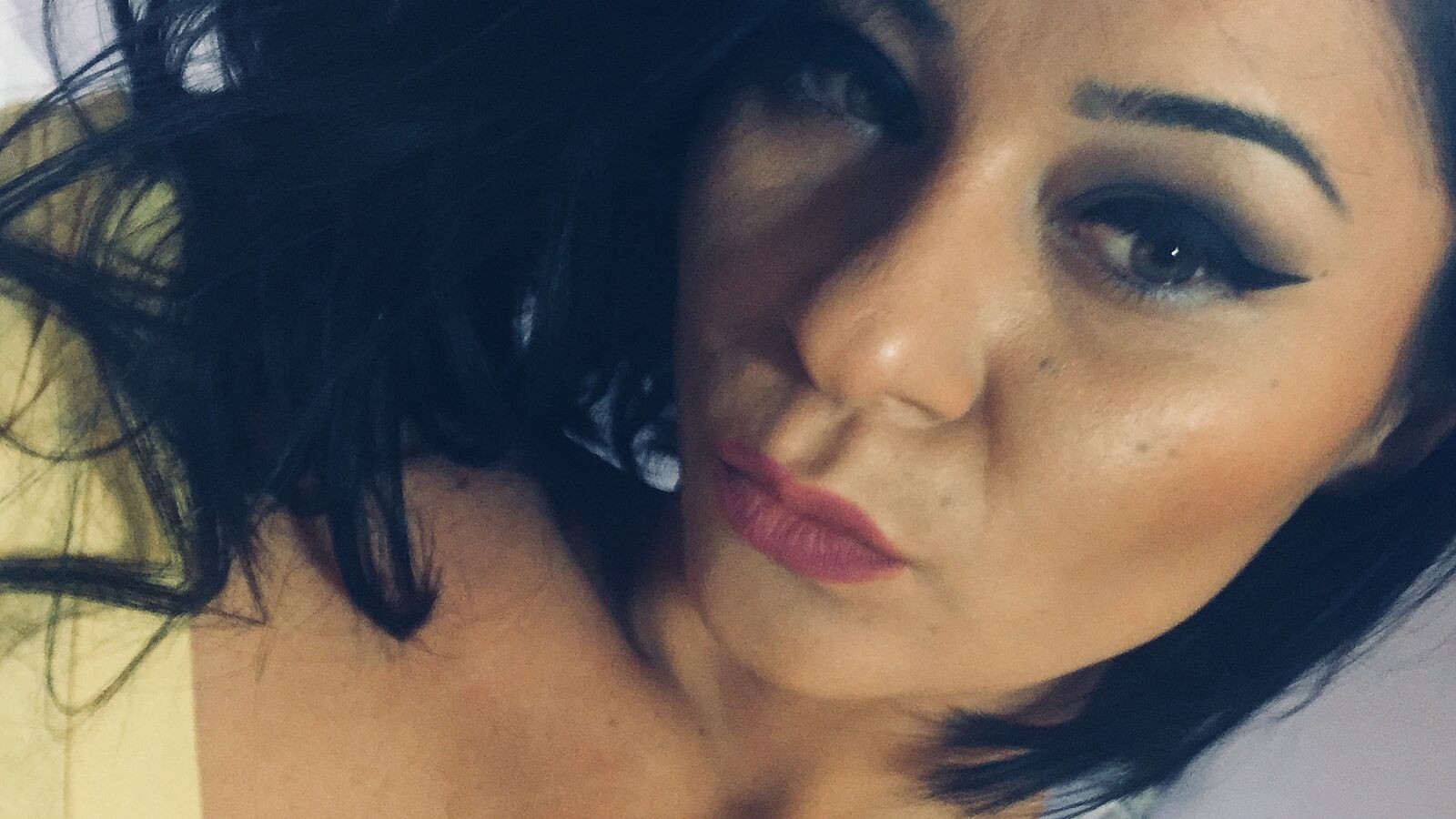 RubyPeach erotic portrait