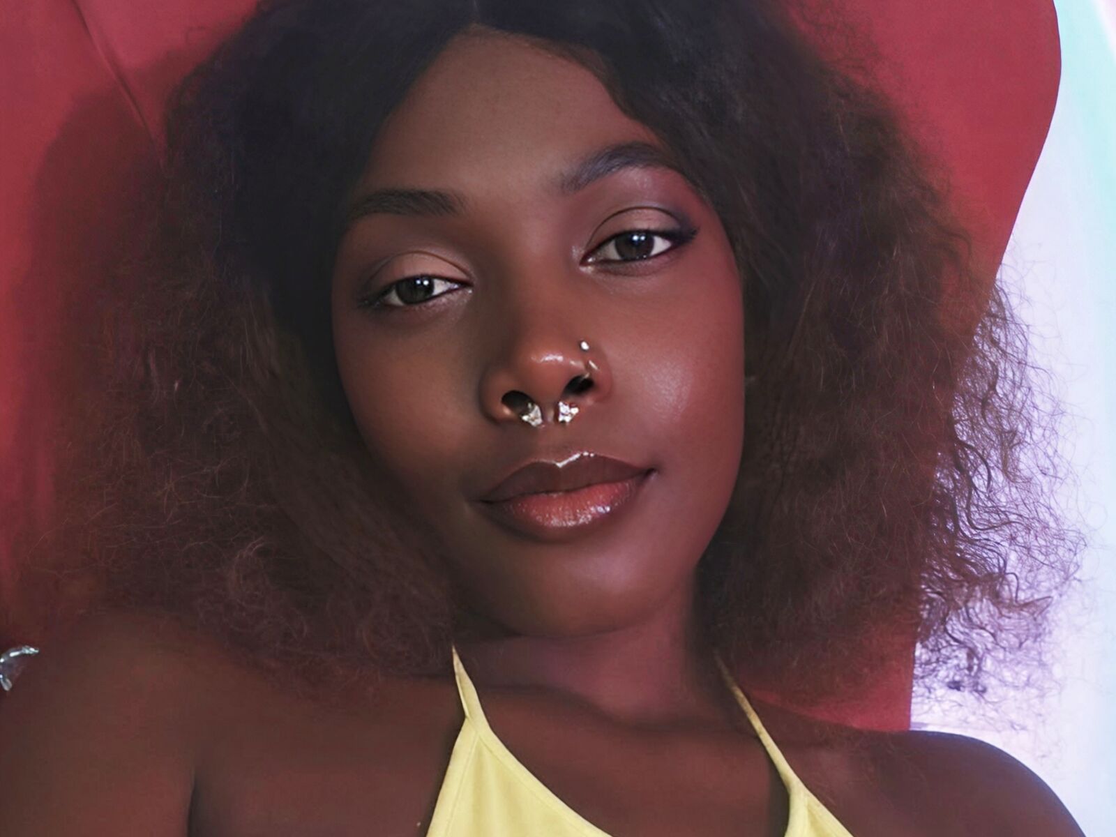 Live cam for ZaiyaDew