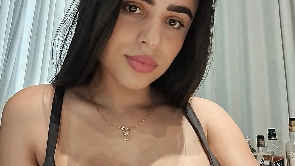 LarizaLimeira's chat room