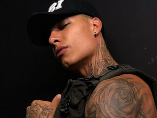 live video cam chat AndrewSabaj