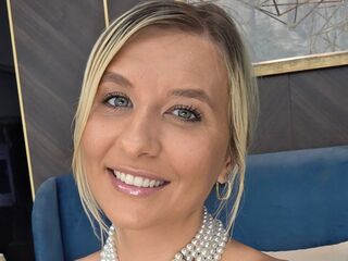 KaylinJann - LiveJasmin Deepthroat Dildo Dirtytalk Girl 