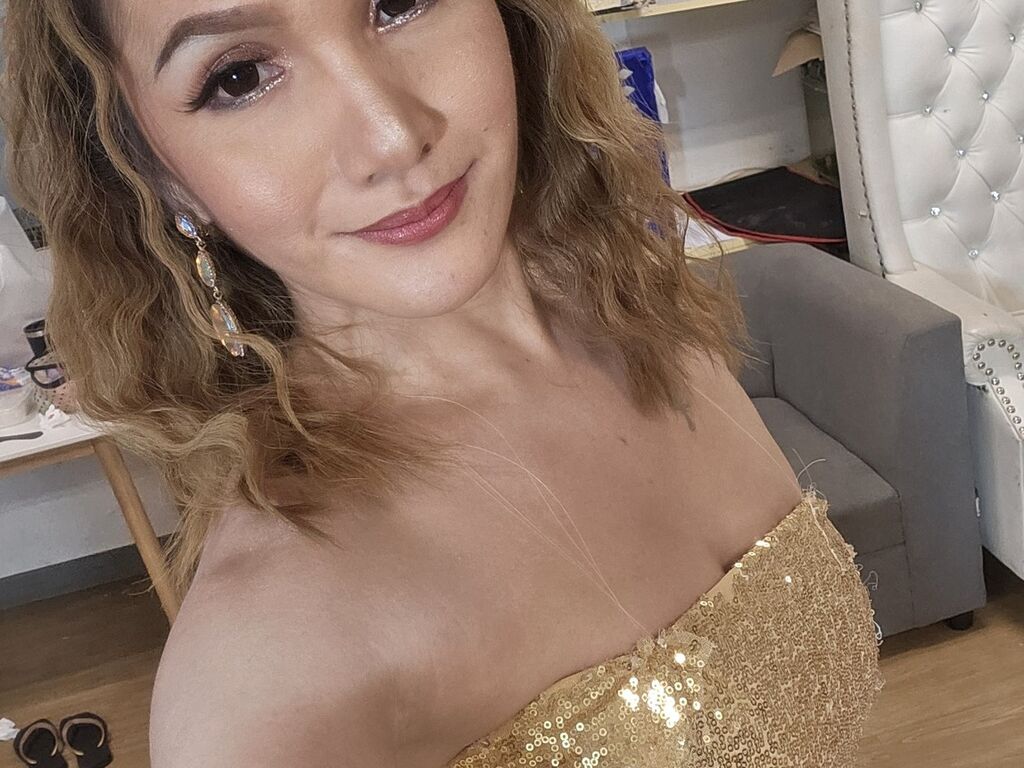 MadellineHirata LiveJasmin cam profile photo
