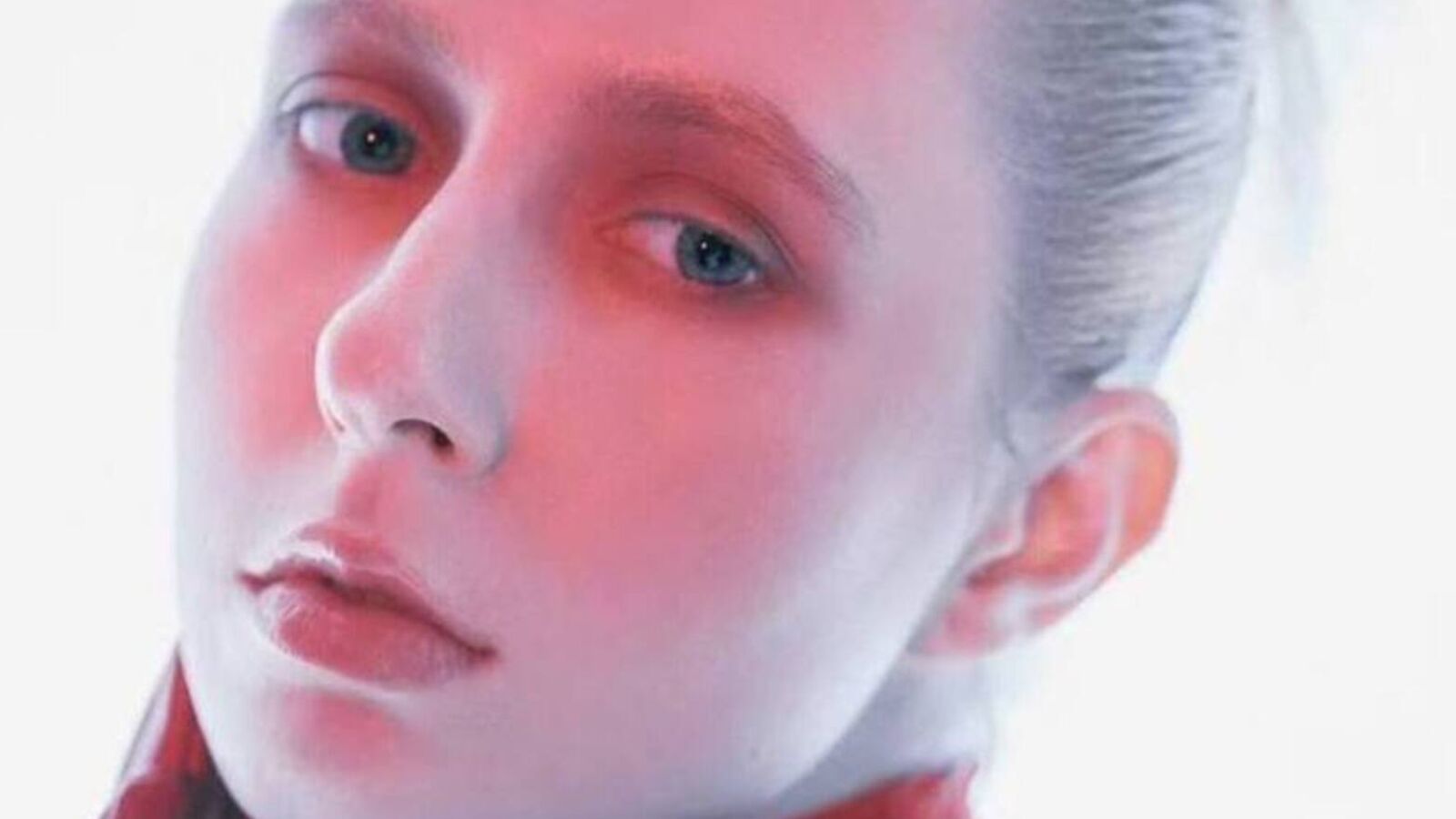 HeidiGlowinski glamour portrait